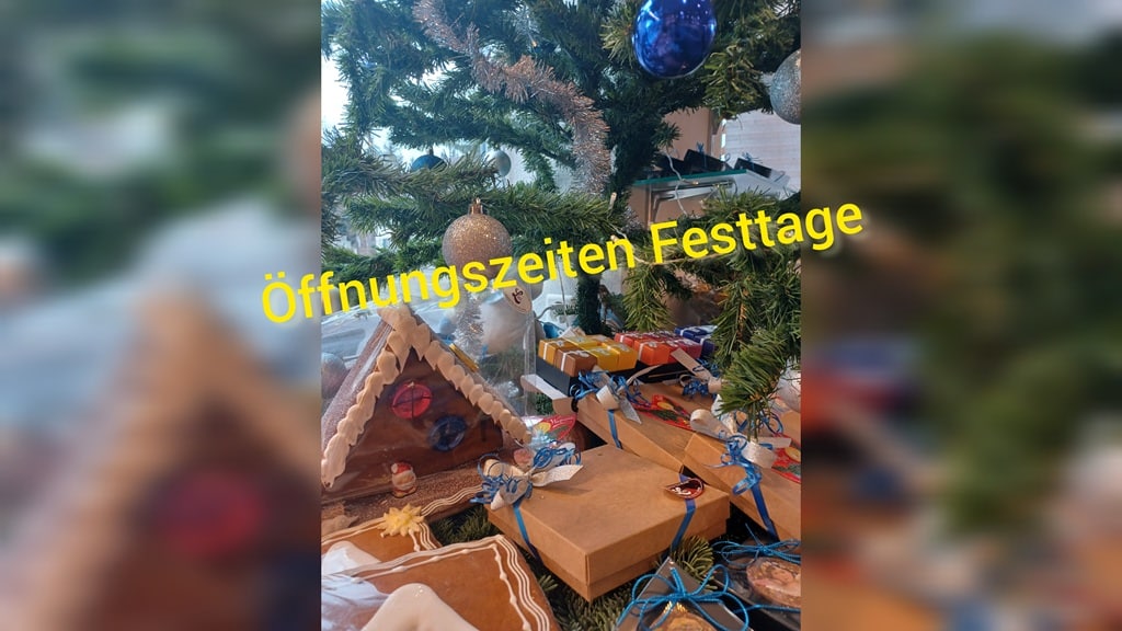 Weihnachtsbaum mit Geschenken, Text Öffnungszeiten Festtage